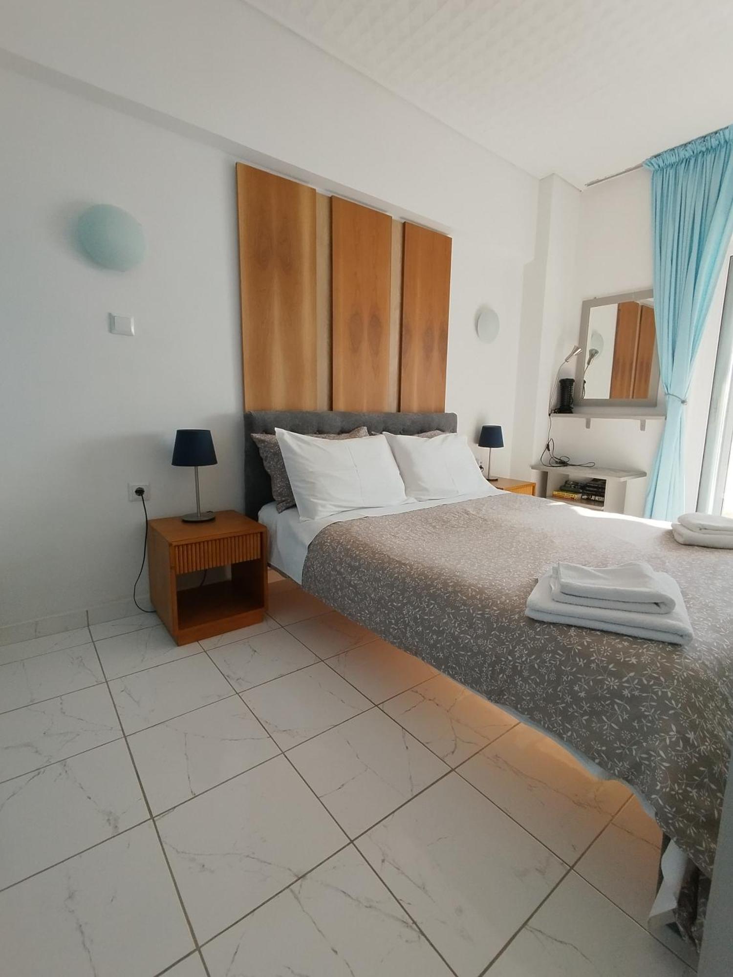 לוטראקי Atlas-Unlimited Sea View Apartment מראה חיצוני תמונה